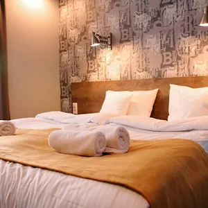 Bed & Breakfast Marcopolo House, Warsaw