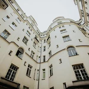 Homestay Wood Stara Ochota, Warsaw